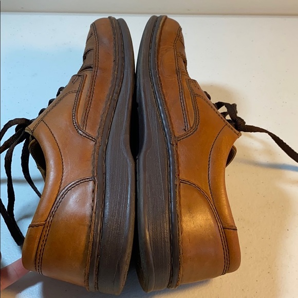 Birkenstock’s lace up shoes main image 5